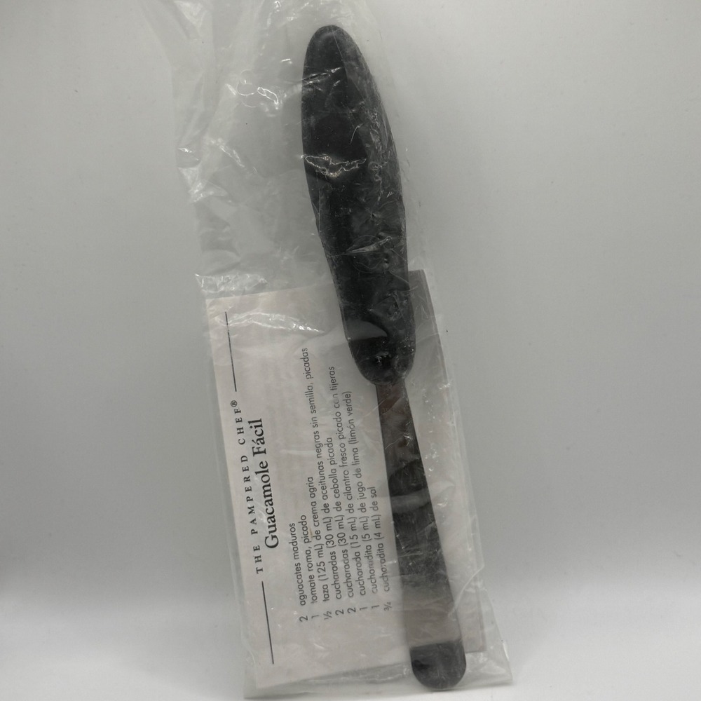 The Pampered Chef Avocado Peeler 1256 Stainless Steel Kitchen Tool New